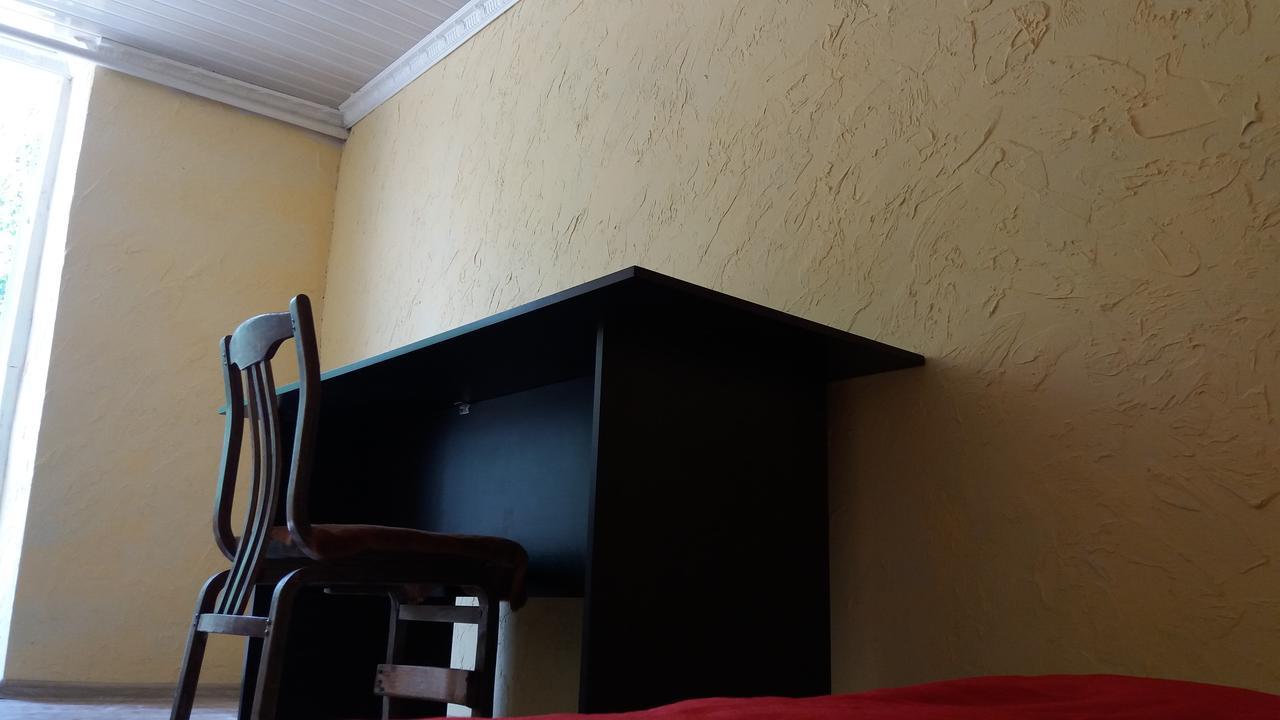 Happy Hostel In Kochkor ภายนอก รูปภาพ